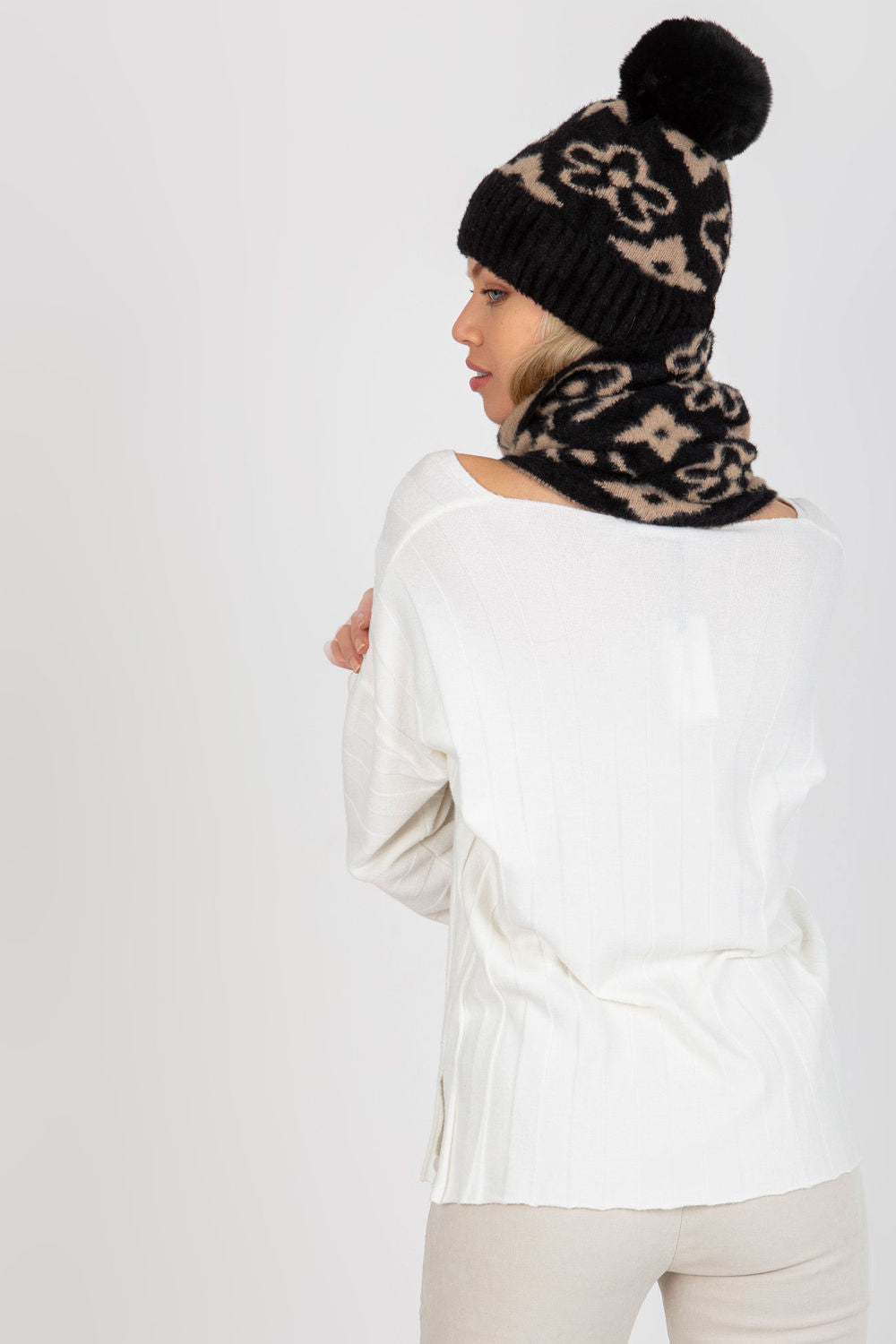 Tube scarf model 185922 AT