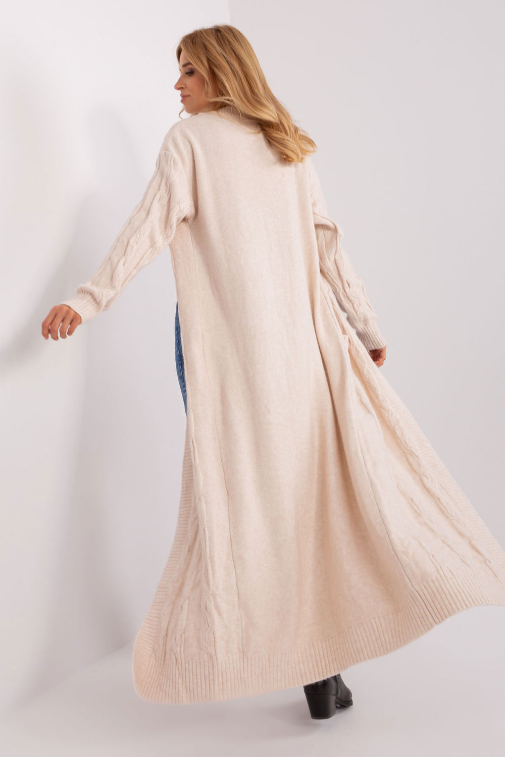 Cardigan style 185966 AT