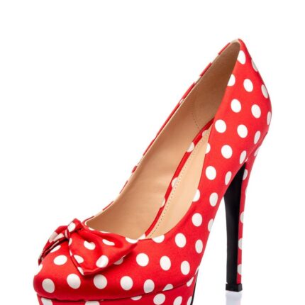 Retro Pumps 37