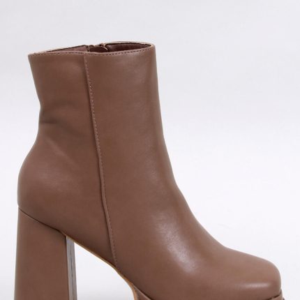 Stiefeletten mit Absatz model 203100 Inello  (40)