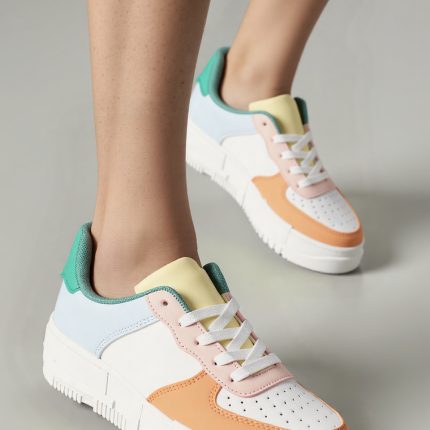 Sportschuhe model 210206 Inello  (39)