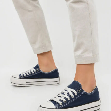 Sneakers model 210317 Inello