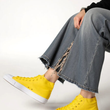 Sneakers model 210513 Inello