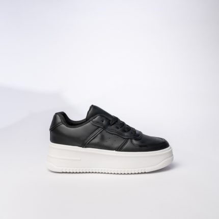 Sportschuhe model 210575 Inello  (40)