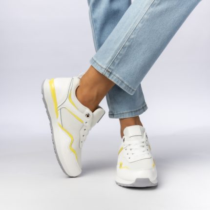 Sportschuhe model 210581 Inello  (37)
