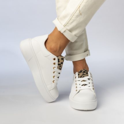 Sportschuhe model 210583 Inello  (36)
