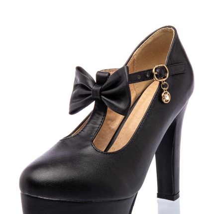 Retro Riemchen-Pumps 39