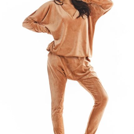 Sportanzug Hosen model 149779 awama  (S/M)