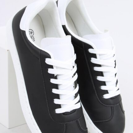 Sneakers model 161973 Inello