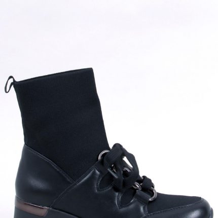 Plateau-Stiefeletten model 185876 Inello  (36)