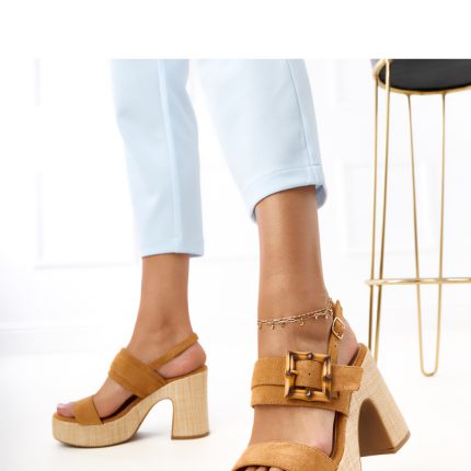 Sandalen mit Absatz model 215593 PRIMO  (39) - Größe 39